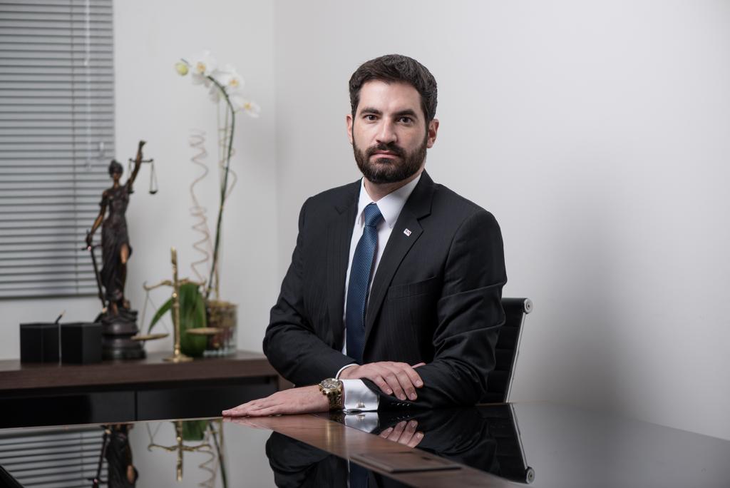 Prisão por não recolhimento de ICMS precisa ser revista, avalia advogado