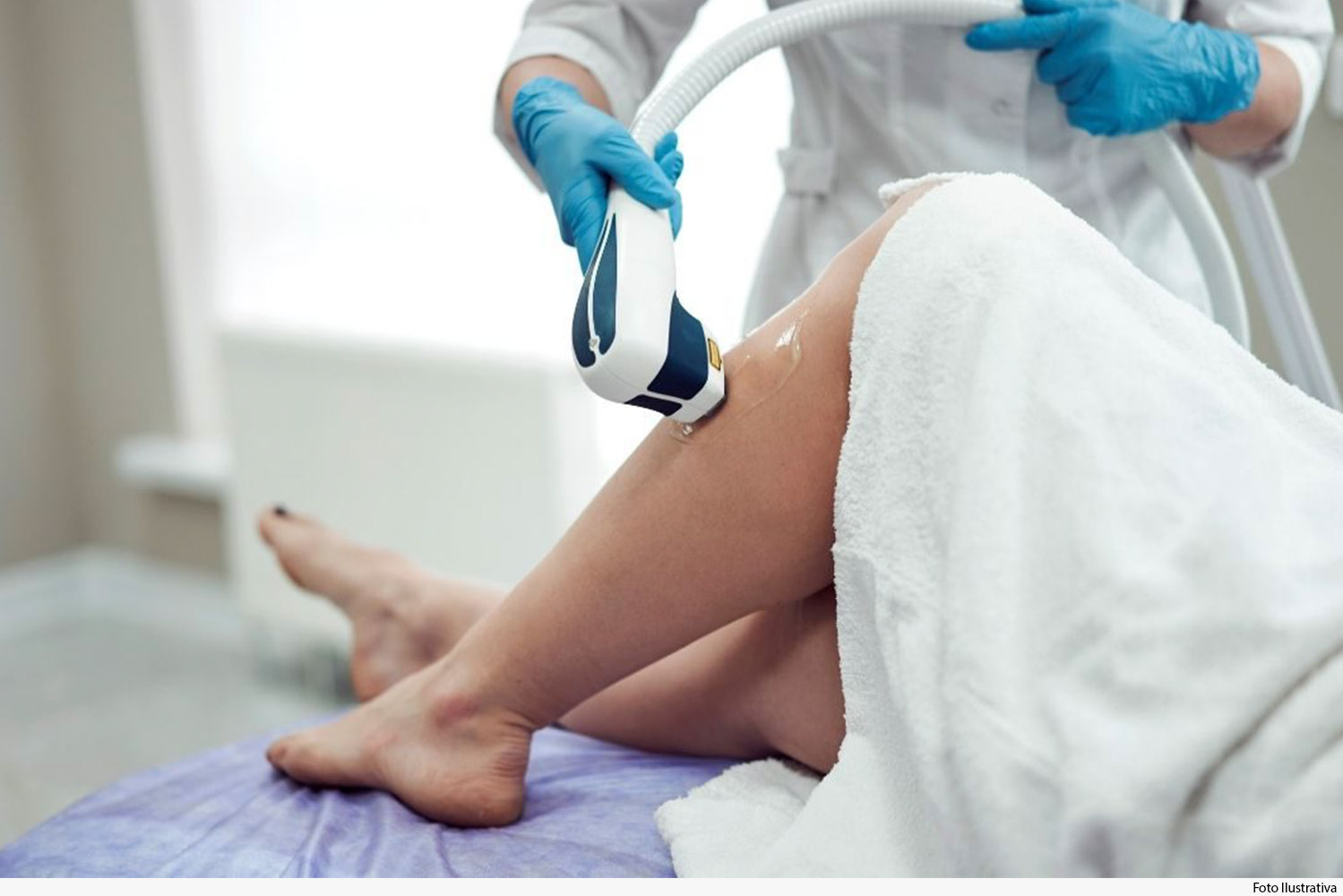 Empresa deve indenizar cliente ferida em depilação a laser