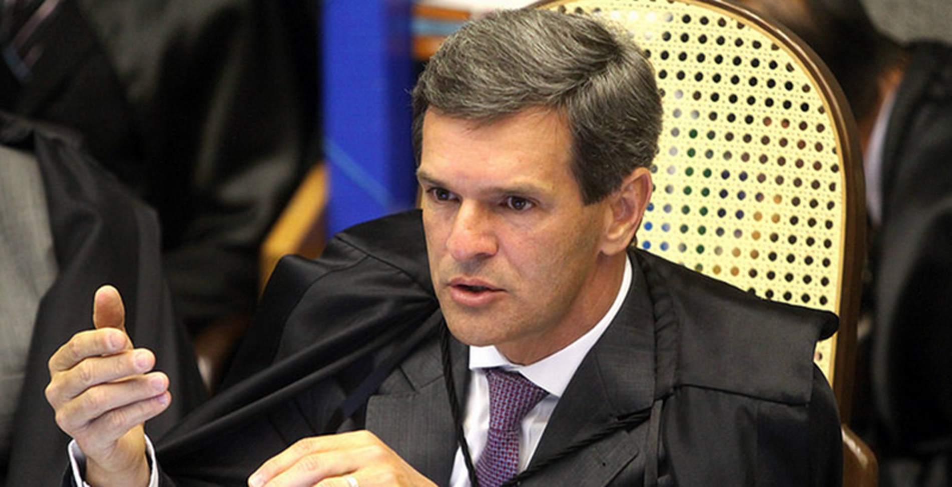 Responsabilidade de auxiliar da Justiça deve ser apurada em ação própria, decide STJ