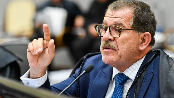 Presidente do STJ concede prisão domiciliar ao prefeito do Rio Marcelo Crivella