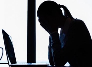 Em vigor há duas décadas, lei do assédio ainda não protege a mulher