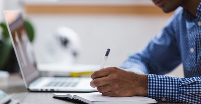 Estudante que não realizou Enade por estar com Covid-19 pode colar grau