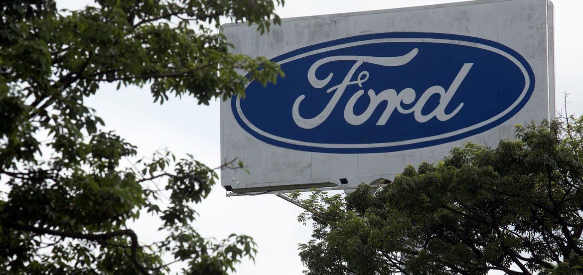 Justiça do Trabalho mantém liminar que proíbe Ford de demitir