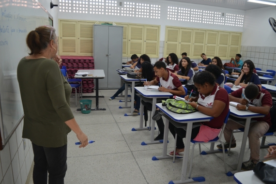 Lei que institui leitura bíblica nas escolas é declarada inconstitucional