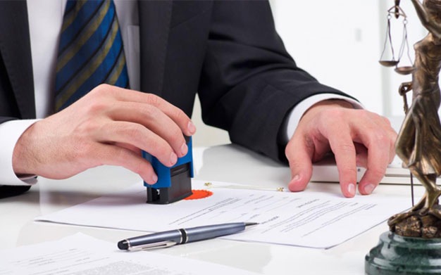 Banco e tabeliã são condenados por fraude em resgate de RPV