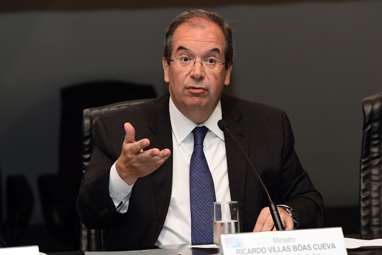 Cobertura de seguro para evento climático deve ser interpretada restritivamente