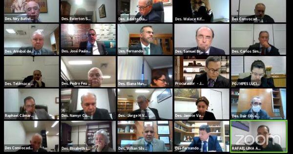 Juiz que se envolveu com mulher de traficante é condenado à aposentadoria