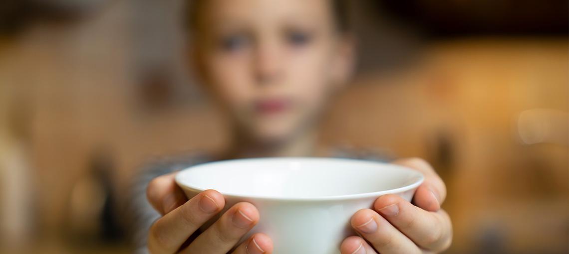 OAB aciona STF contra omissões do governo no combate à fome e pede retorno do auxílio emergencial