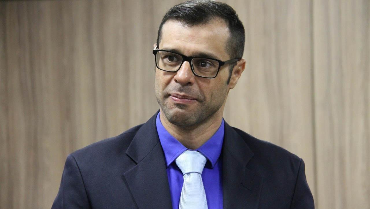 Juiz federal nega pedido para cancelar nomeação da reitora da UFERSA