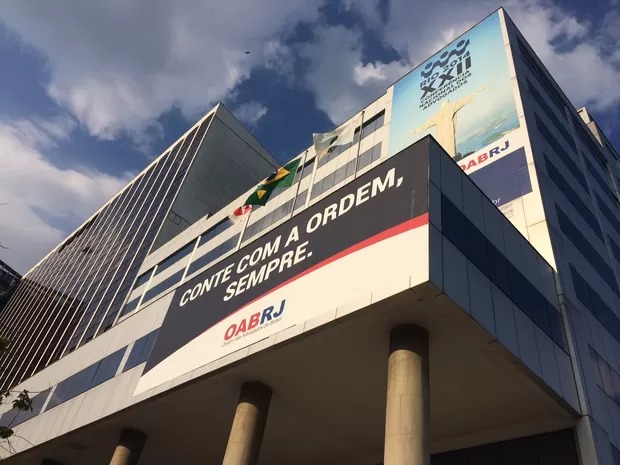 MAIS UMA DECISÃO: Justiça Federal limita anuidade de advogado na OAB-RJ a R$ 500