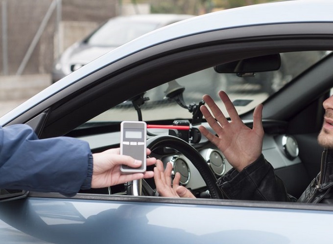 Recusa ao bafômetro não impede constatação de embriaguez, diz TJ-DF