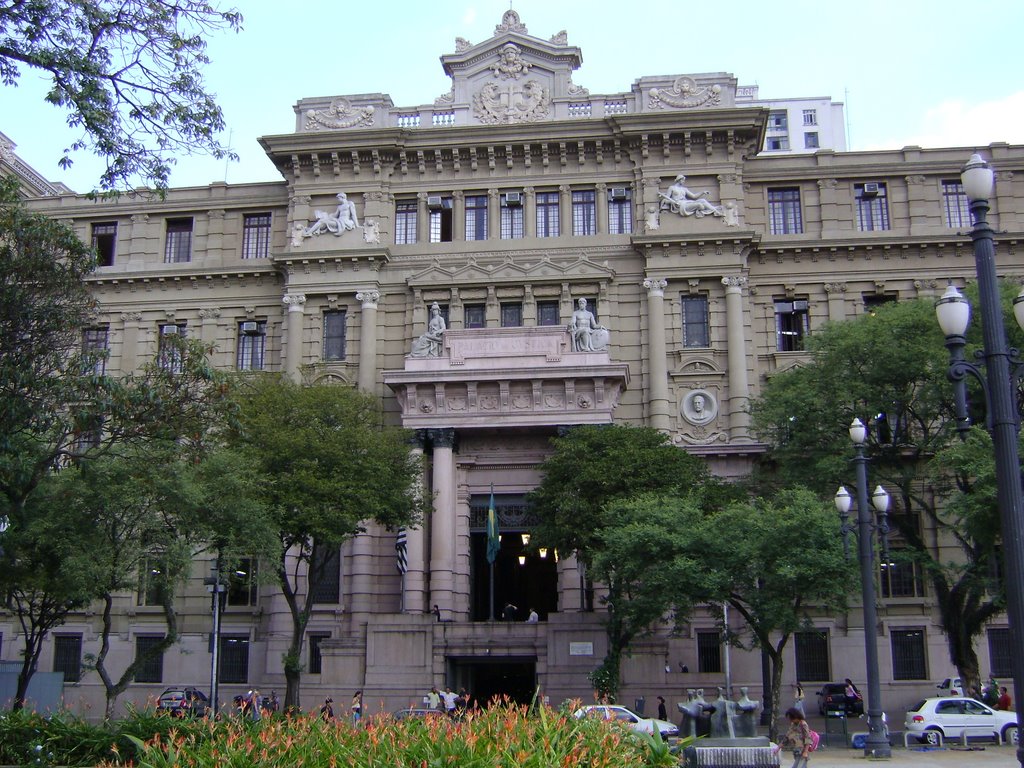 COBRANÇA SUSPENSA: Em nova decisão, TJ-SP diz que Difal do ICMS só pode ser cobrado de empresa em 2023