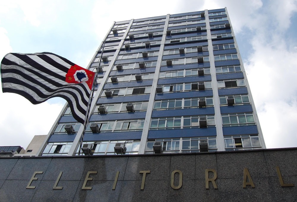 ACIMA DA LEI: Aprovada criação de 370 cargos no TRE-SP