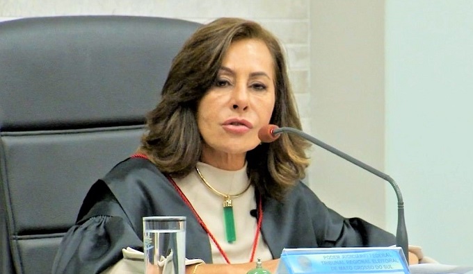 TJ-MS aposenta desembargadora que beneficiou filho preso por tráfico