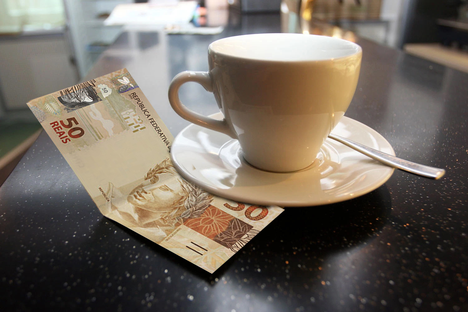 TRT-MG reconhece que gorjetas podem ser incorporadas ao salário