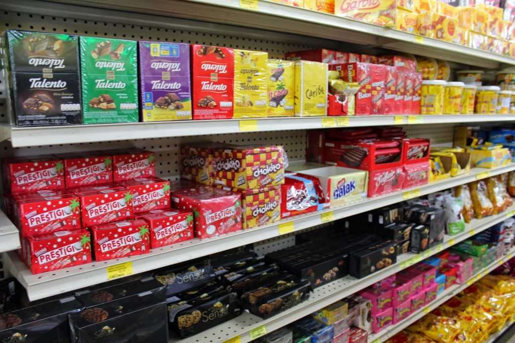 TJ-SP afasta insignificância em furto de 11 unidades de chocolate