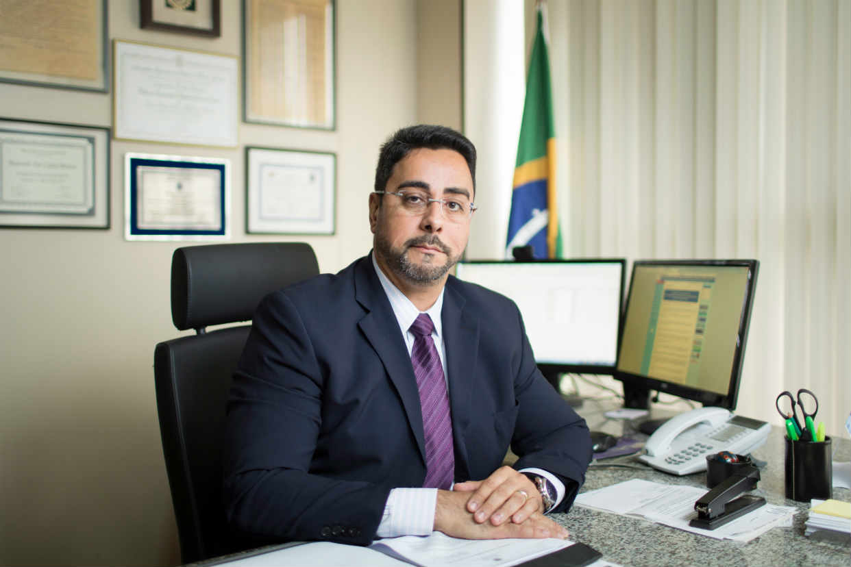 Afastamento de Bretas reacende tese de quarentena política