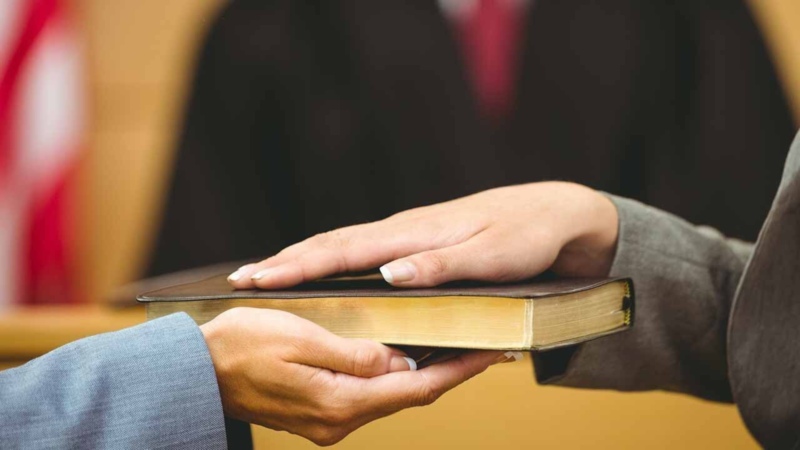 Testemunha não é suspeita por frequentar mesma igreja de promotor de vendas