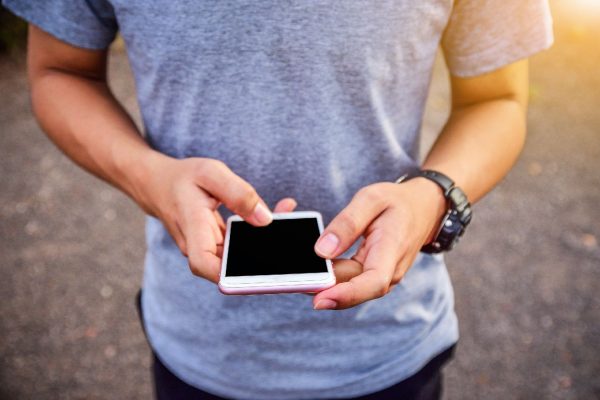 Justiça mantém condenação de homem por divulgar fotos íntimas e ameaçar ex-namorada