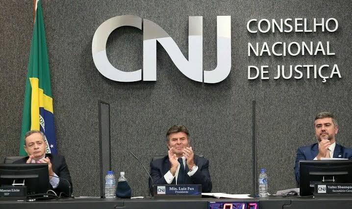SEM TRANSPARÊNCIA: Painel do CNJ omite mais de 60 mil contracheques de juízes