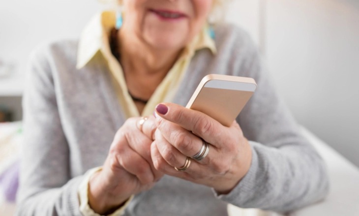“GALINHA PRETA”: Justiça condena sogra à prisão por injúria racial em mensagem para nora