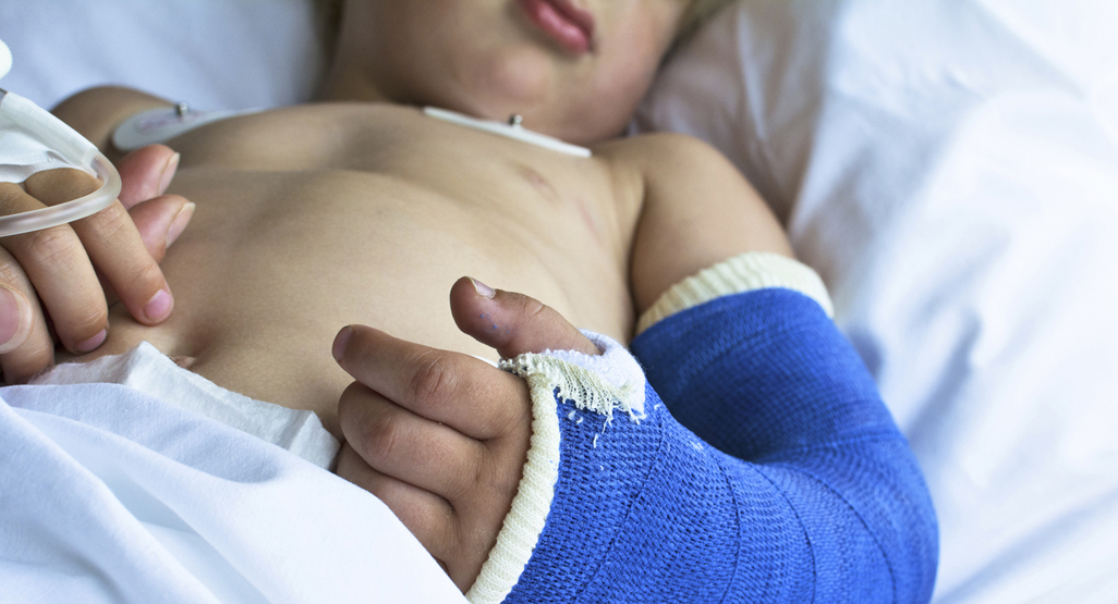 Falha em atendimento médico-hospitalar gera indenização para família de vítima