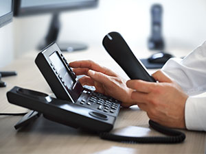 Comunicar fato que pode configurar crime é legal e não cabe indenização a investigado