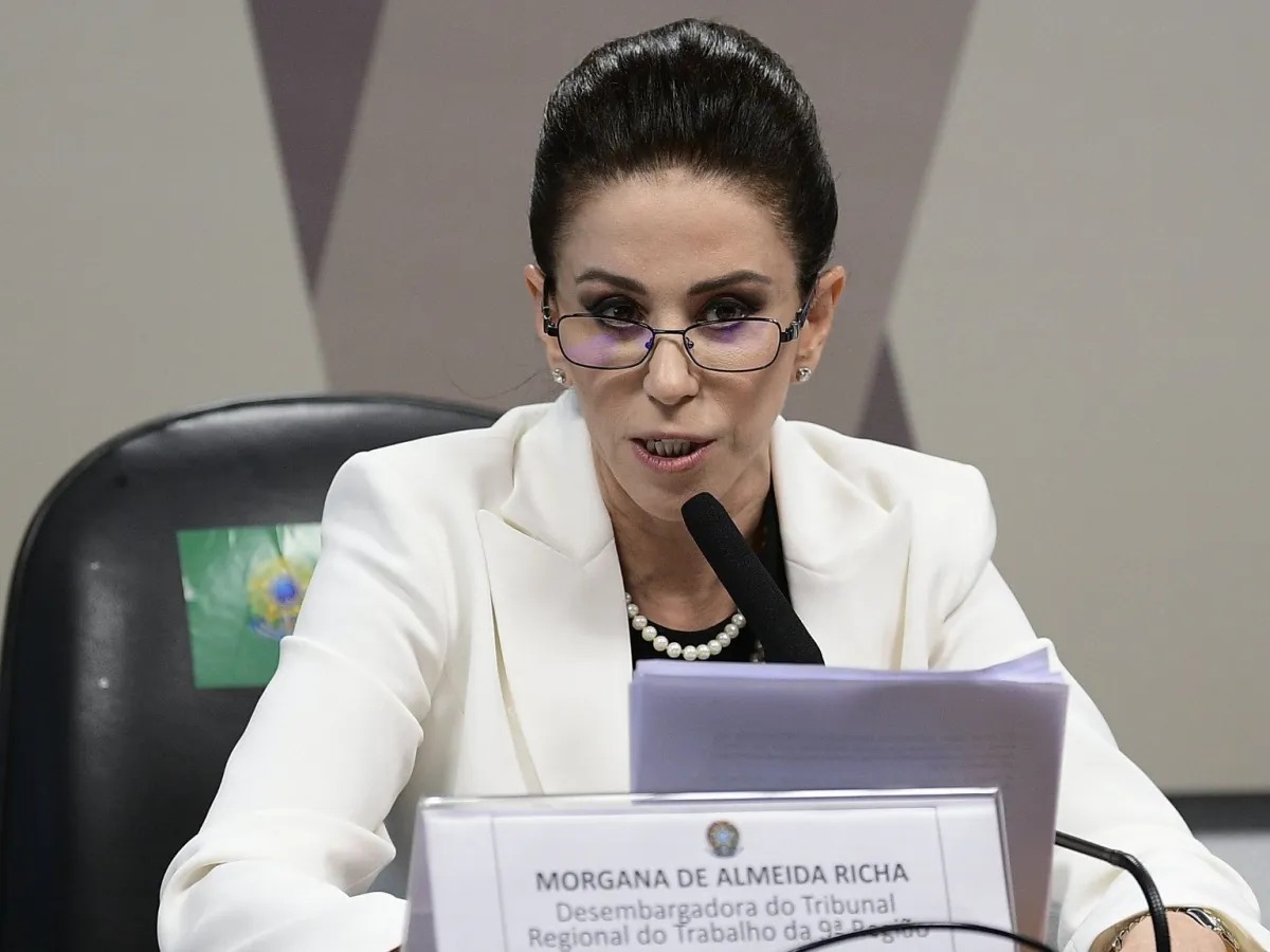 TST rejeita pedido de vigilante para anular justa causa por uso de atestados falsos