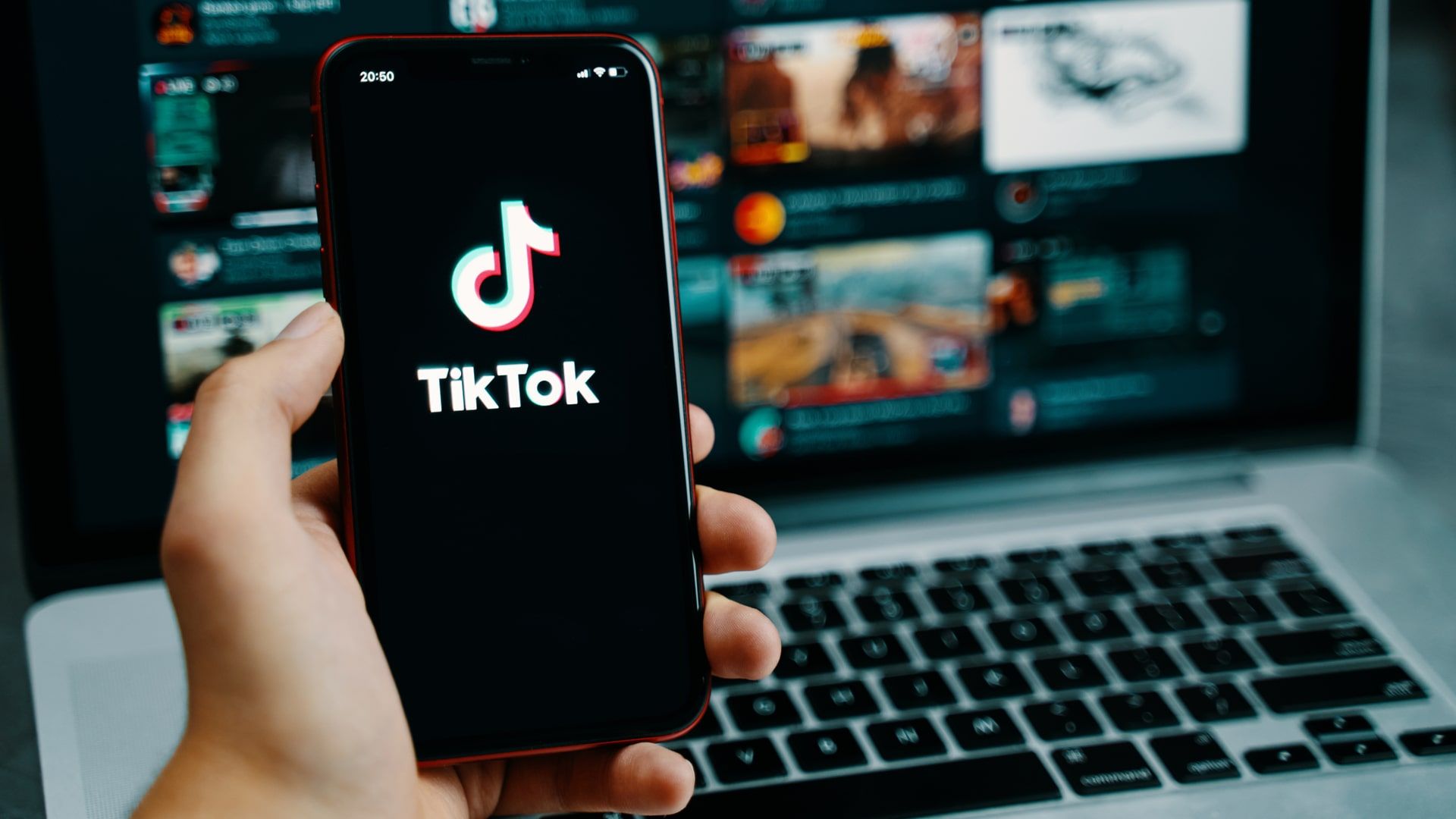 Pai acusa TikTok na Justiça por burlar o ECA; ação pode afetar outras redes