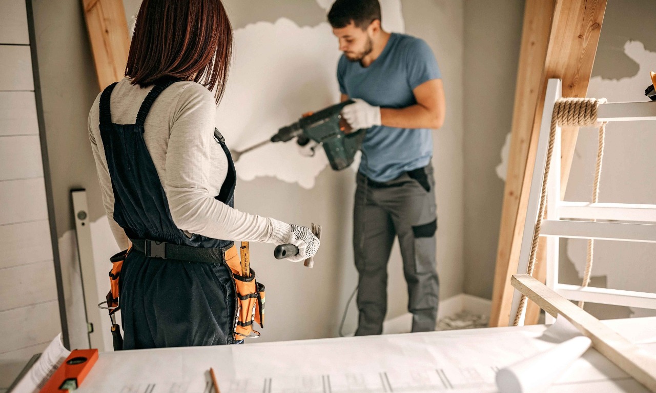 Morador é condenado a pagar indenização por reforma barulhenta e fora de horário permitido￼￼￼