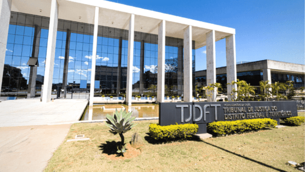DF e Detran são condenados por transferência fraudulenta de veículo
