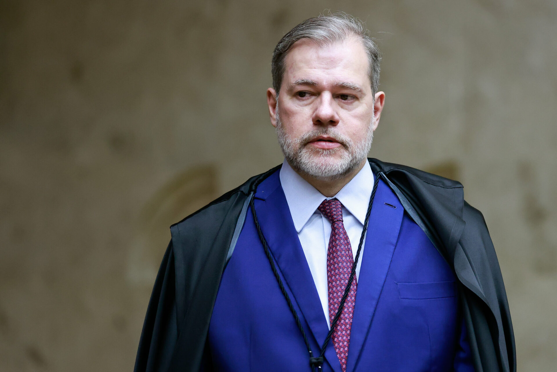 Ministro do STF anula vínculo trabalhista de professora e reforça tese da terceirização