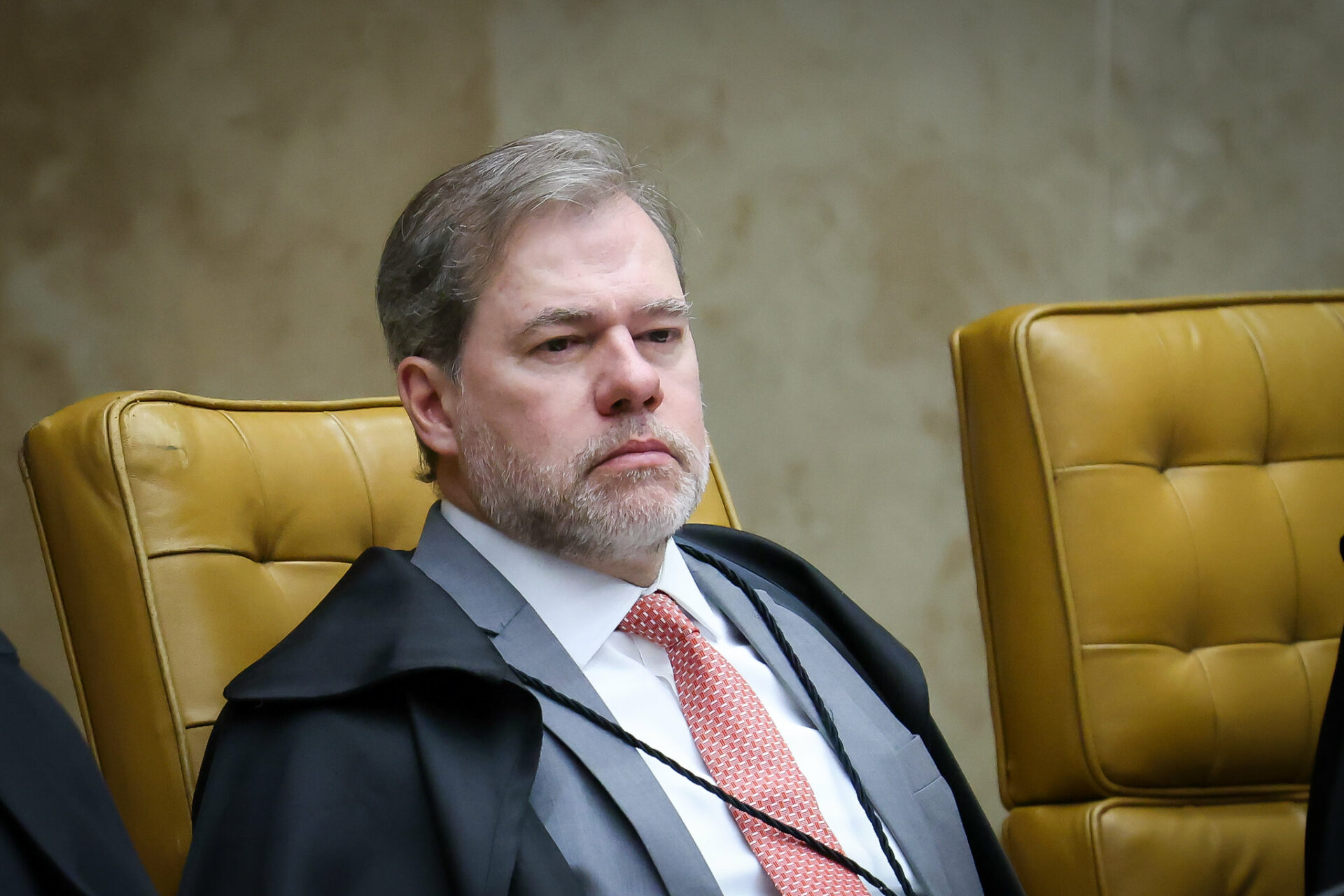 STF mantém prisão de ex-deputado do RJ acusado de integrar milícia