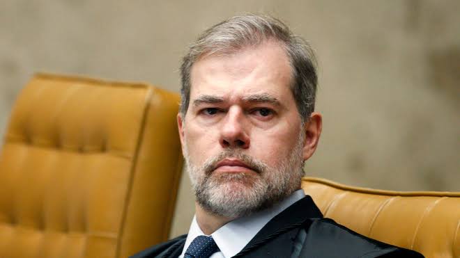 STF rejeita Habeas Corpus contra ato de ministro por falta de competência