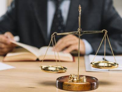 Advogado tem condenação mantida por apropriação indébita de indenização