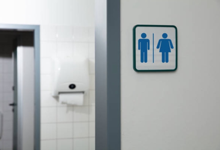 É inconstitucional lei que proíbe instalação de banheiros multigêneros, decide TJ-SP