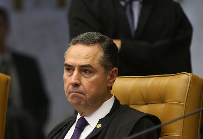 Barroso mantém Nunes Marques como relator de inquérito sobre emendas