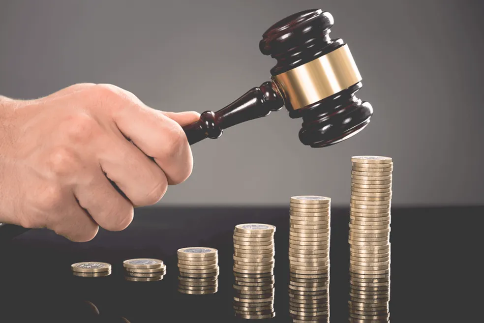 Justiça concede salário-maternidade a pai biológico com guarda definitiva