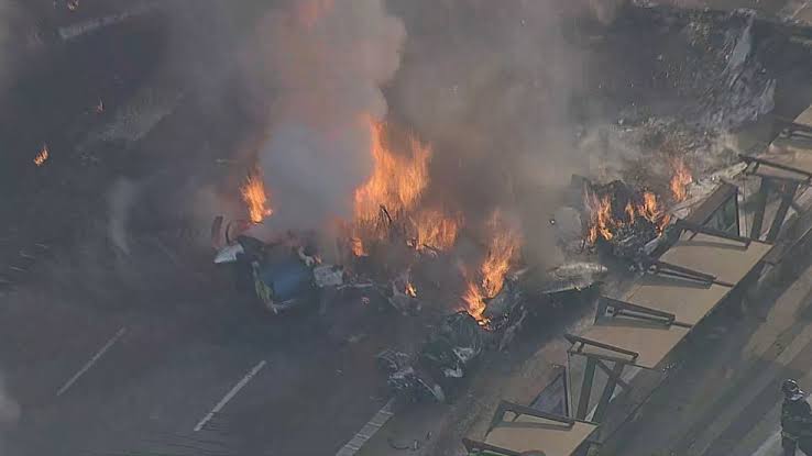 Advogado e piloto morrem em queda de avião em São Paulo; acidente deixa seis feridos em solo
