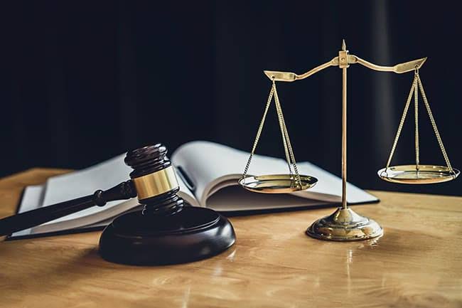 Falta de prova de estabilidade entre réus afasta condenação por associação para o tráfico