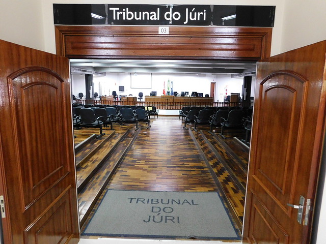 Empresário que matou idoso com voadora no peito será julgado pelo Tribunal do Júri