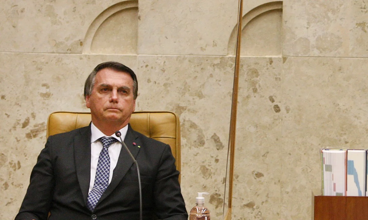 Bolsonaro comparece ao STF para assistir ao julgamento da denúncia sobre tentativa de golpe