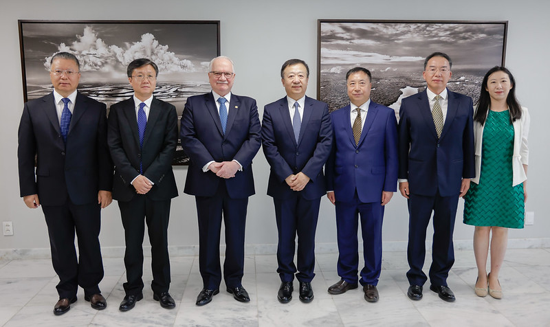 Fachin recebe delegação do judiciário chinês e reforça parceria sobre uso de inteligência artificial no STF