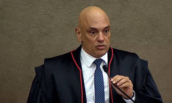 Moraes cobra novos exames e esclarecimentos sobre laudos médicos de Fernando Collor