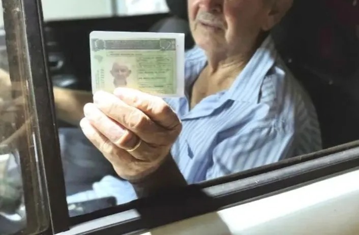 Justiça determina isenção da taxa de renovação da CNH para motoristas a partir dos 65 anos no RN