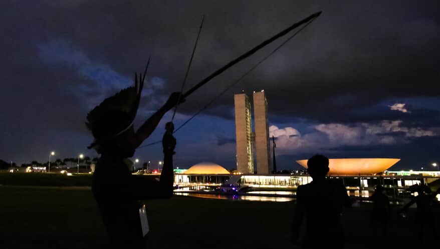 Moraes concede prisão domiciliar a indígena envolvido nos atos golpistas do 8 de janeiro