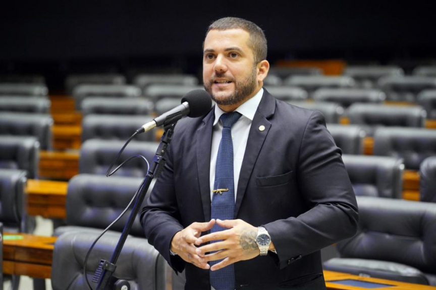 STF envia à Justiça do RJ investigação contra deputado Carlos Jordy por ameaça