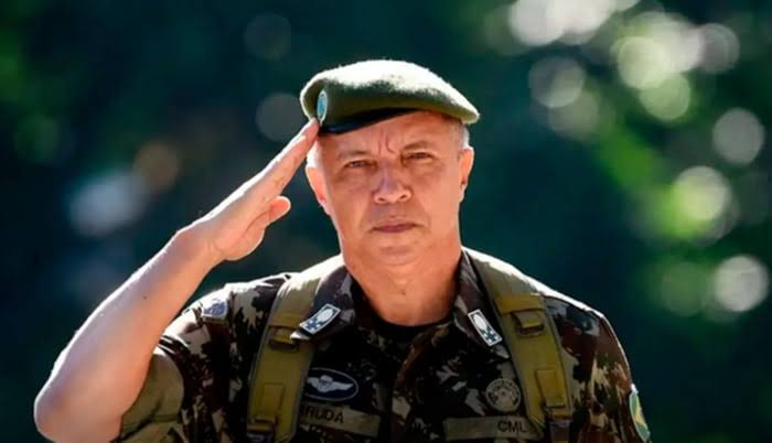 General diz ao STF que impediu entrada da PM no QG do Exército por “questão de coordenação”