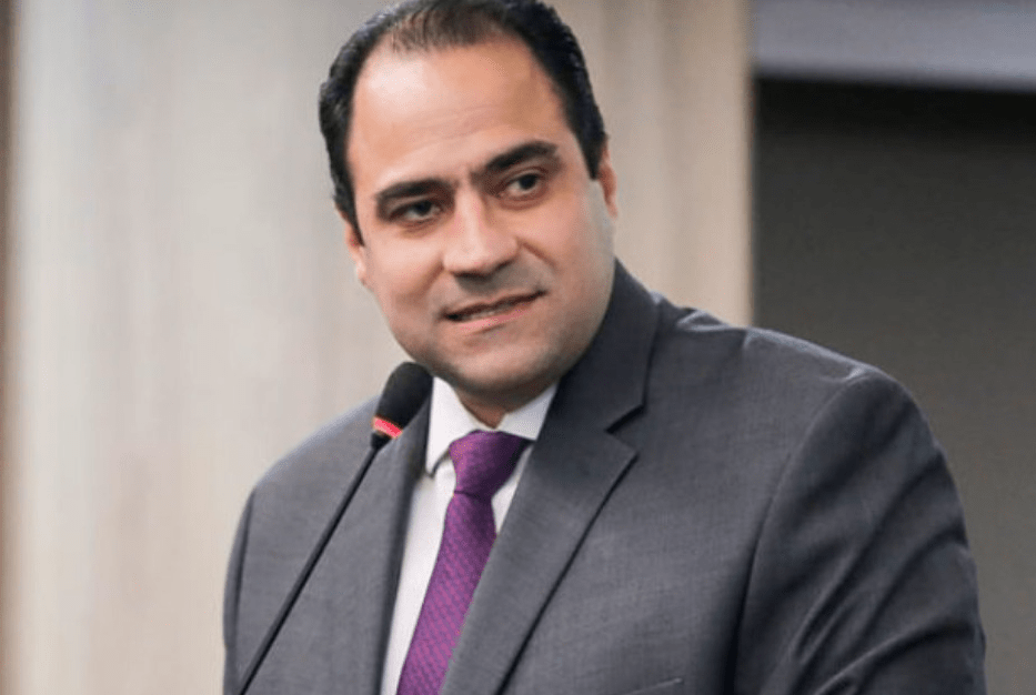 OAB apoia decisão que proíbe graduação em Direito a distância: “Comemoramos a cautela do MEC com a modalidade EAD. Seria um retrocesso”, diz Simonetti