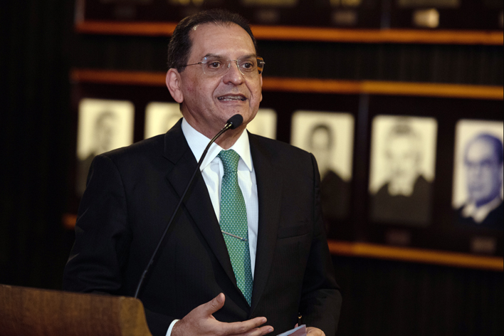 STJ determina transferência de mulher trans para presídio feminino no DF